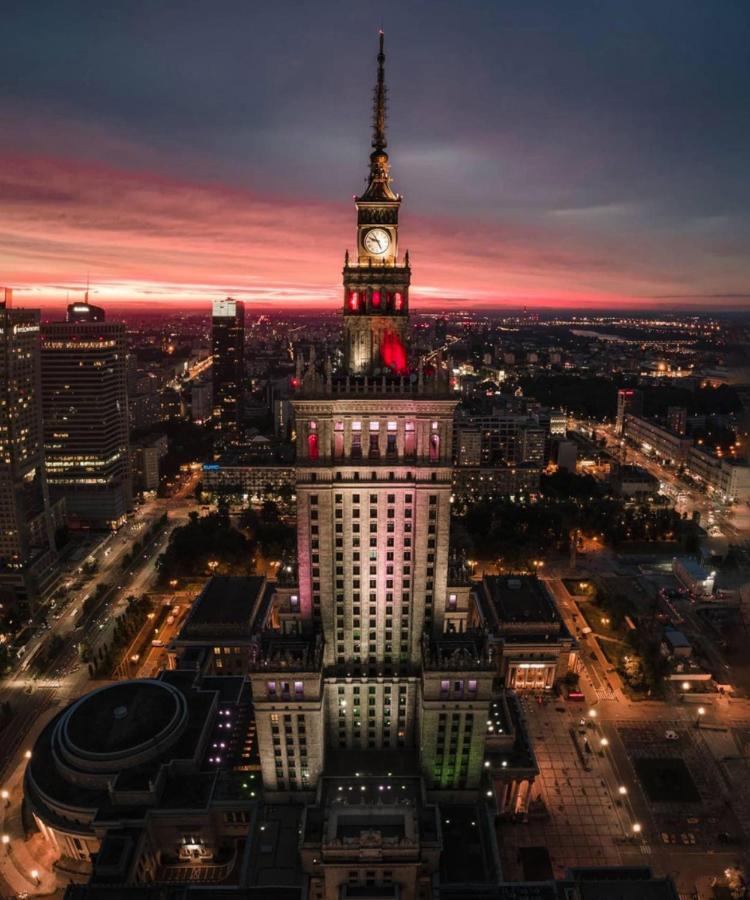 Super Apartament Brown 2X Metro Nowy Wifi Netflix Spotify Panorama Miasta Варшава Экстерьер фото